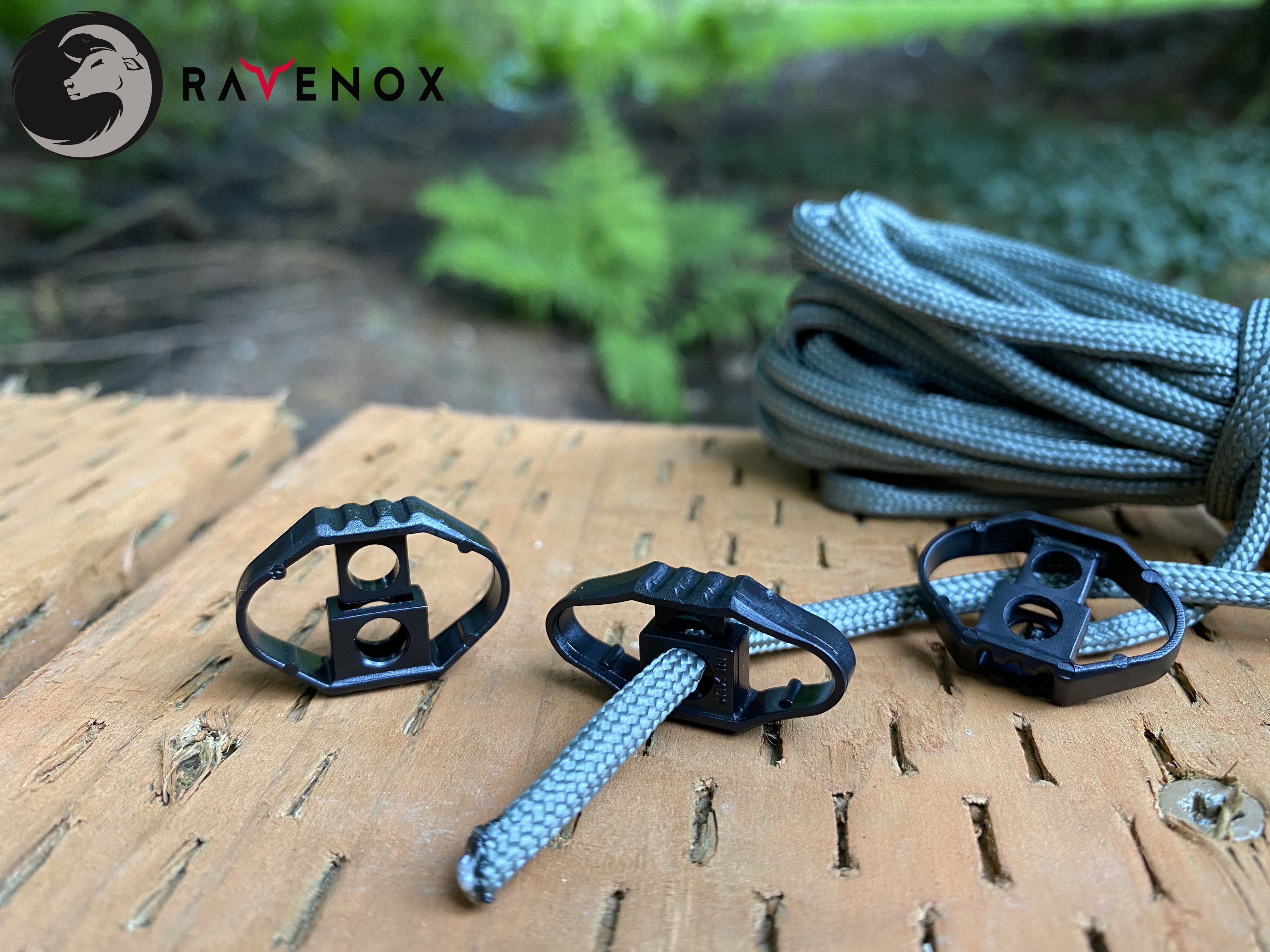 Ravenox's Versatile Ellipse Cord Locks