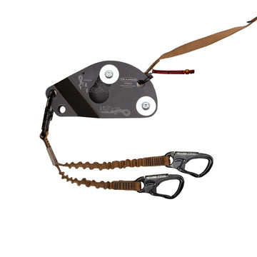 Close-up of the Fast Rope Descender device, designed for safe and speedy insertion of heavy loads during fast rope operations. (8745416327405) (8747399807213)